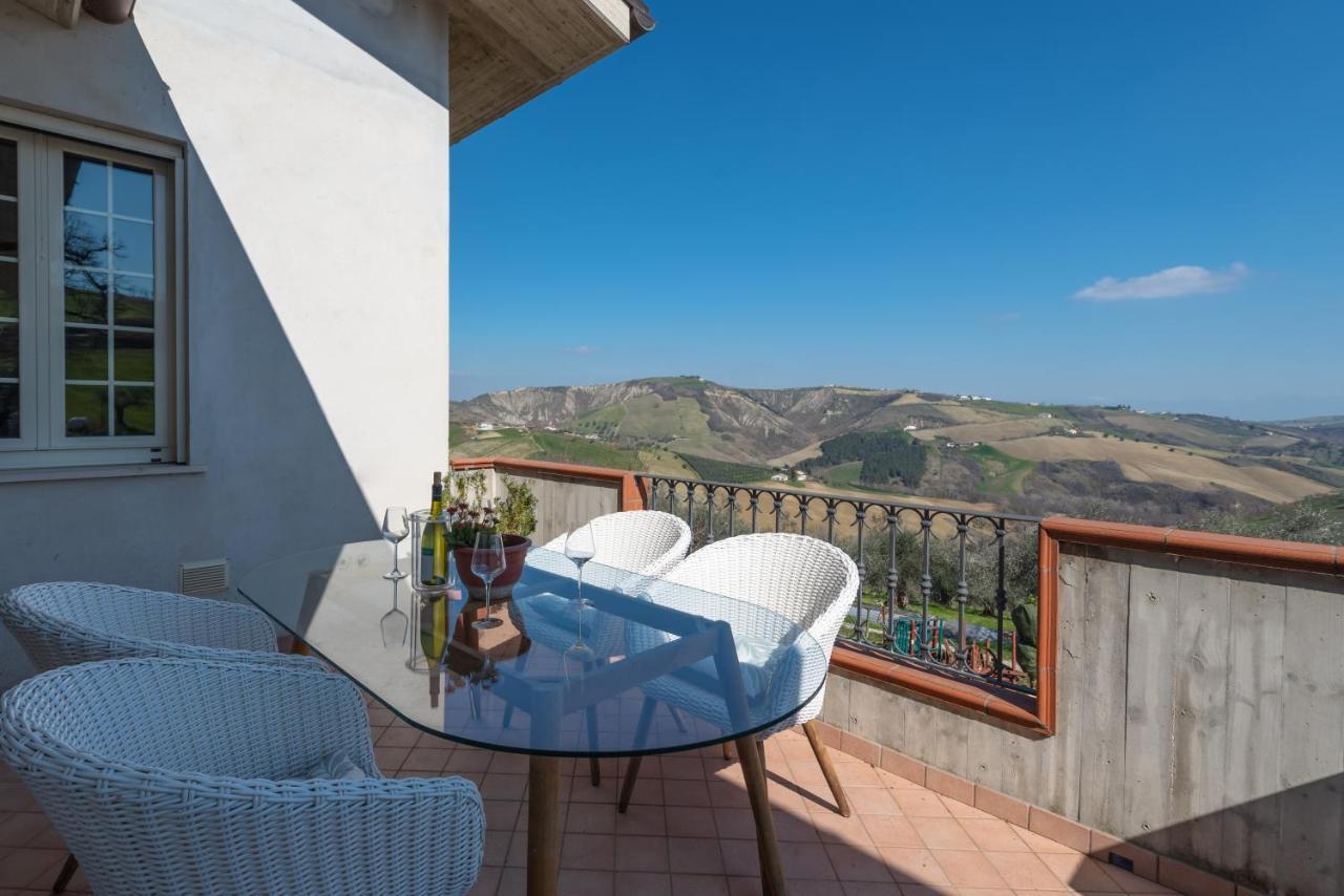 Villa Ferranti Abruzzo Montefino Exteriör bild
