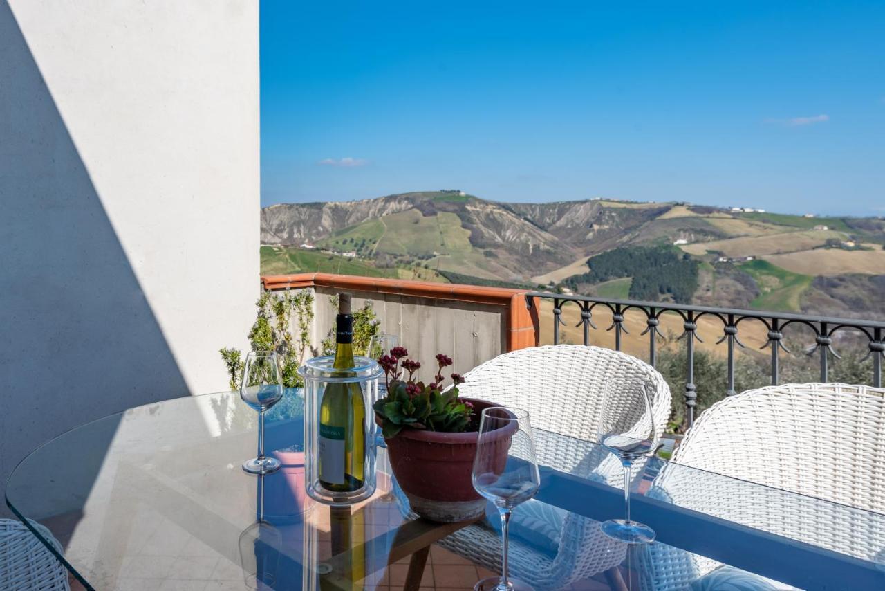 Villa Ferranti Abruzzo Montefino Exteriör bild