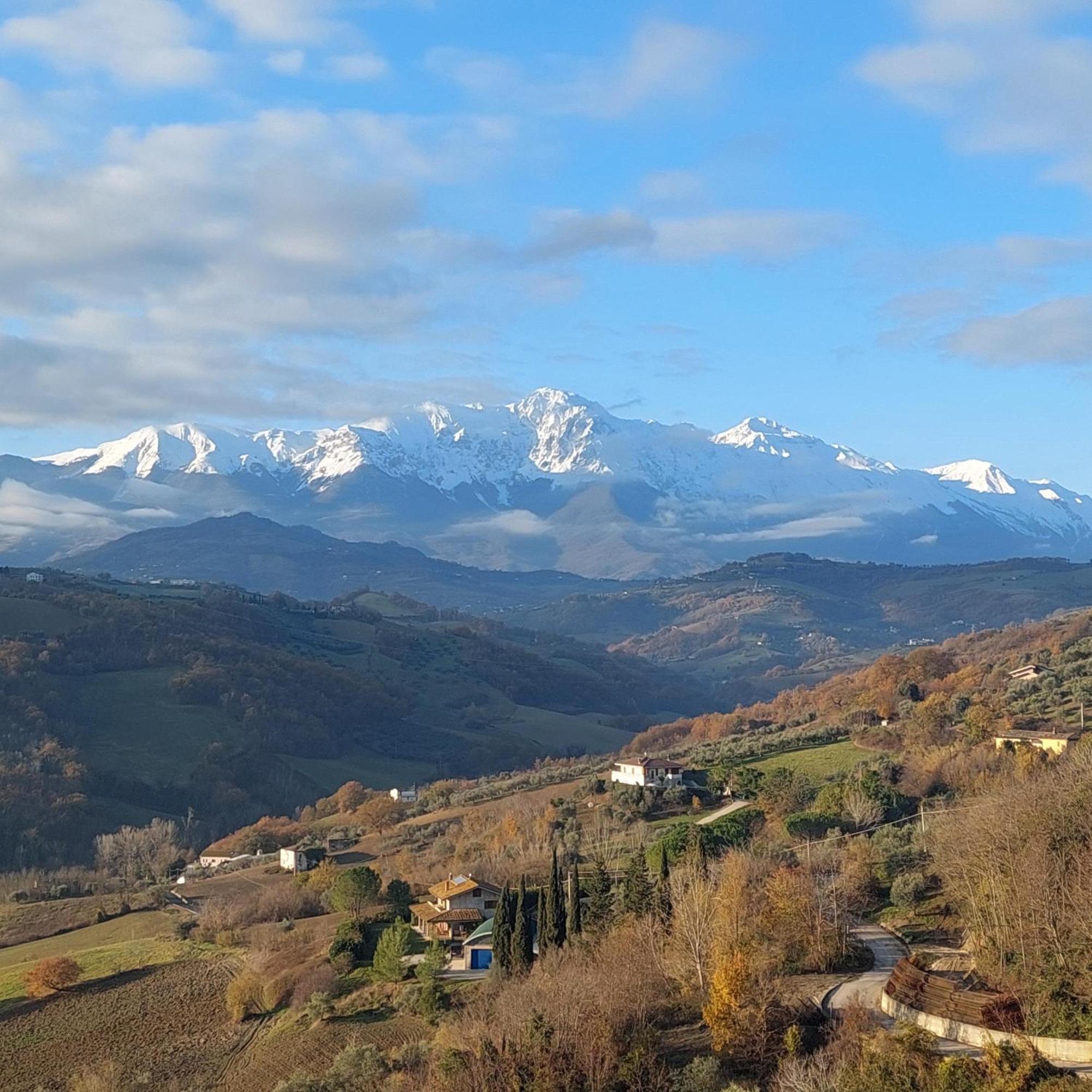 Villa Ferranti Abruzzo Montefino Exteriör bild